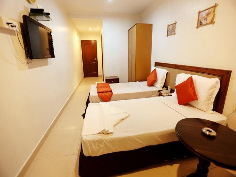 Hotel Sitara Paradise Ameerpet Хайдарабад Экстерьер фото